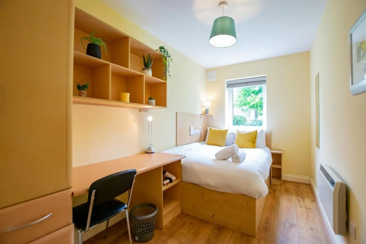 Apartment 128 - Comfy 2 Bed Apt With Parking Galway Ireland